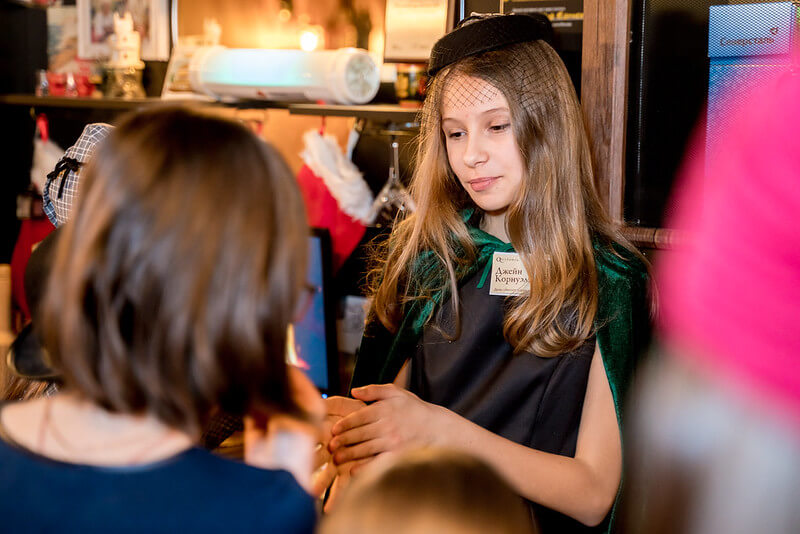 Как необычно отметить 8 марта в школе вместе с Квесторией в Volgograd