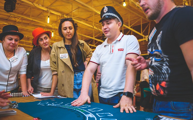 Корпоративные сувениры и подарки на День нефтяника в Volgograd