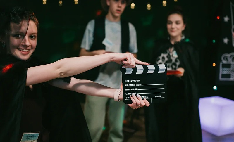 Городские огни и праздничное настроение в Volgograd