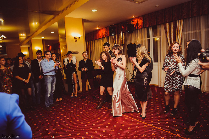 Заказать корпоратив на День энергетика 2025 в Волгограде