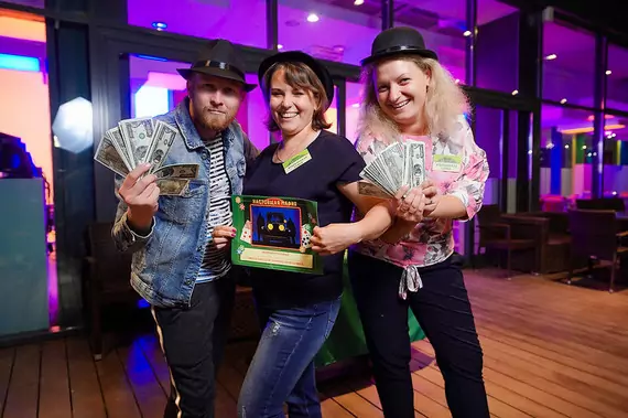 Как отметить 8 Марта в Волгограде: лучшие идеи для работы и праздника